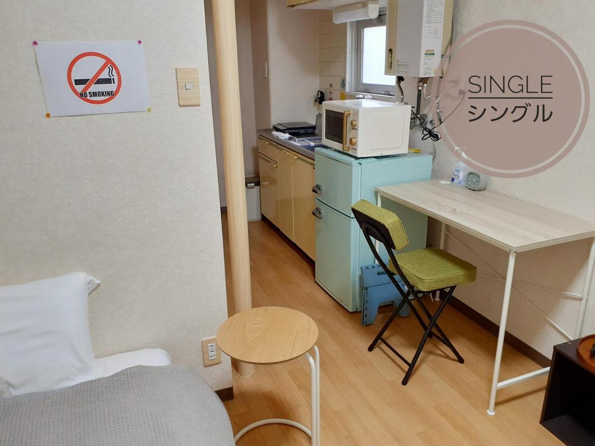 Luxes Hiroshima2F ラクセス ヒロシマ2F Apartment Bagian luar foto